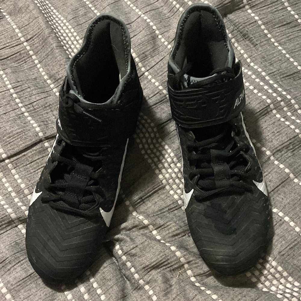 Black Nike Cleats Alpha size 7